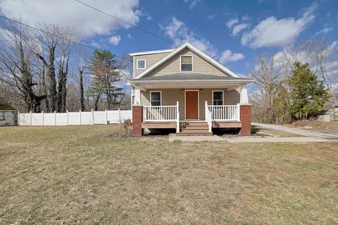 91 Wallkill Ave, Shawangunk, NY 12589