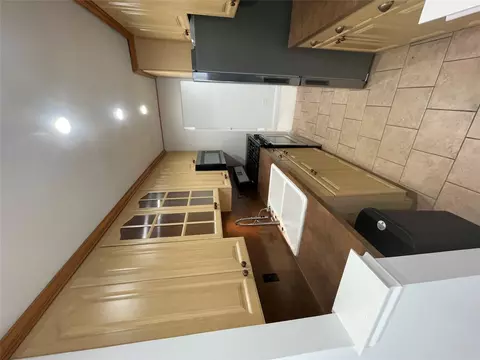 8439 153 Ave #6E, Howard Beach, NY 11414