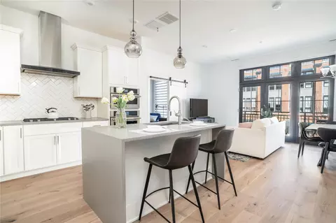 102 Legend Dr #201, Mount Pleasant, NY 10591