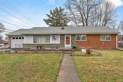 1 Park Hill Dr, New Windsor, NY 12553