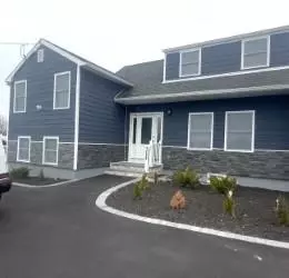 1135 Straight Path, West Babylon, NY 11704