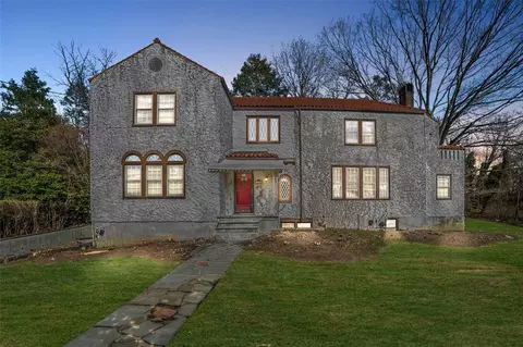47 Brookfield Rd, Mount Vernon, NY 10552