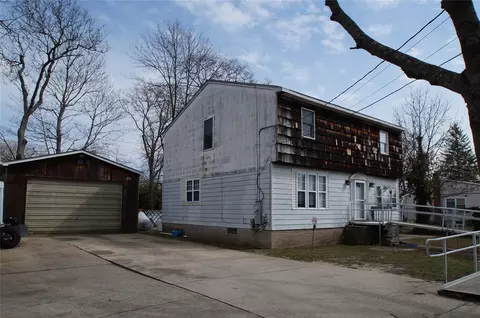 Undisclosed, Mastic Beach, NY 11951