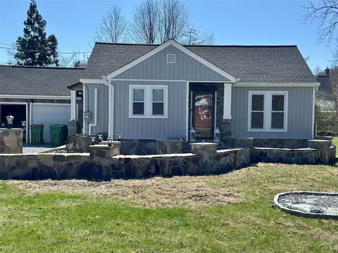 954 Main St, Fishkill, NY 12524 photo 1