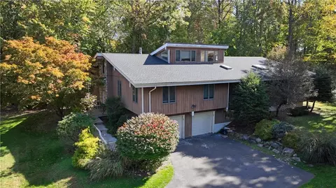 1 Beaver Dam Rd, Ramapo, NY 10970