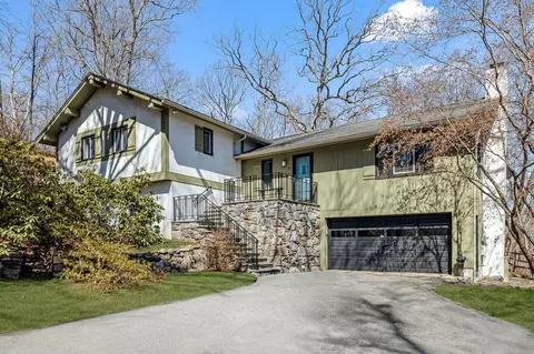 67 Whitlockville Rd, Katonah, NY 10536