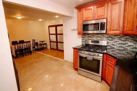 7807 153rd Avenue Ave, Howard Beach, NY 11414