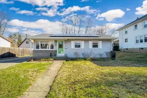 18 Verplanck Ave, Beacon, NY 12508