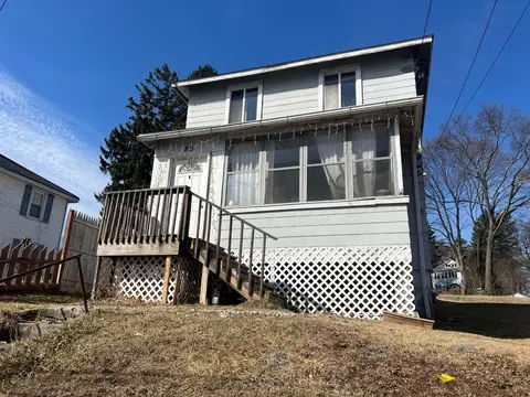 85 Fowler Ave, Newburgh, NY 12550