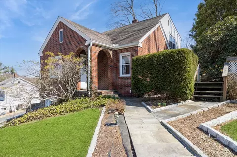 862 Linda Ave, Mount Pleasant, NY 10594
