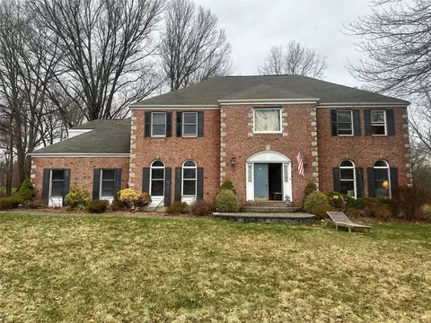 112 Hill Rd, Hamptonburgh, NY 10916