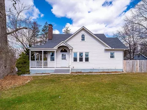 127 Bona Ventura Ave, Shawangunk, NY 12589
