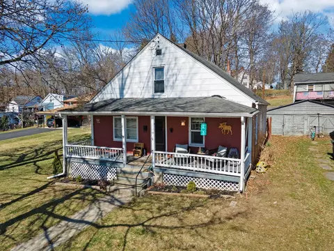 78 E Main St, Walden, NY 12586