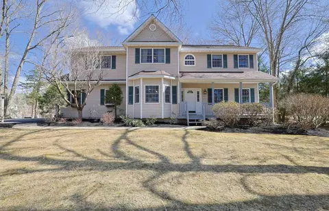 27 Lane Gate Rd, Wappinger, NY 12590
