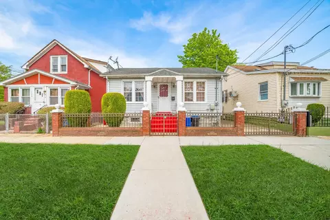 134-07 116th Ave, New York, NY 11420