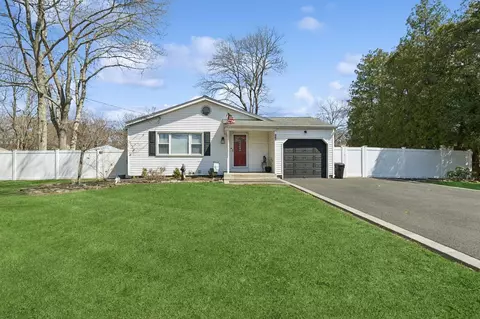 283 Harrison Ave, Miller Place, NY 11764