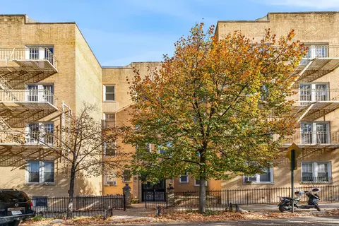 531 41st St #D7, Brooklyn, NY 11232
