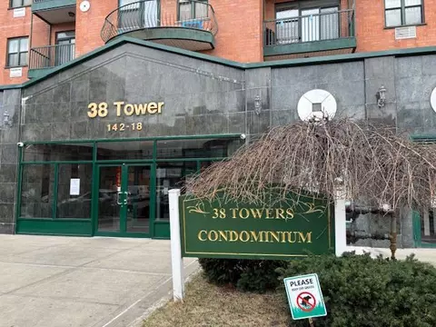 142-18 38th Ave #2A, Flushing, NY 11354