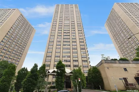 102-30 66 Rd #24H, New York, NY 11375