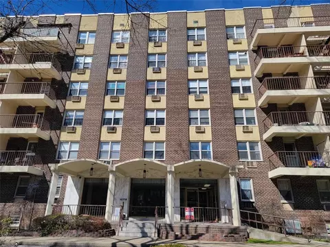 140-55 34th Ave #6H, Flushing, NY 11354