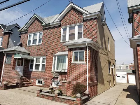 79-65 69th Rd, Middle Village, NY 11379