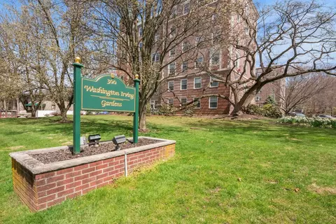 300 S Broadway #1 L, Greenburgh, NY 10591