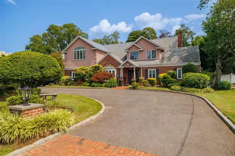 333 N Village Ave, Rockville Centre, NY 11570