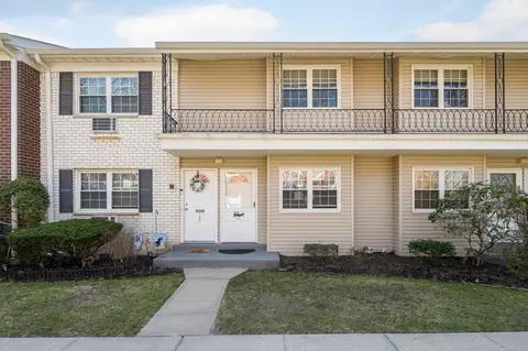 2808 Wilshire #2808, Oakdale, NY 11769