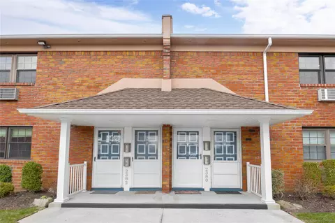 2380 Bedford Ave #B, Bellmore, NY 11710