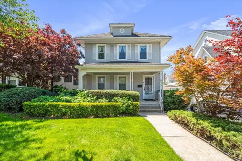 35-30 211th St, New York, NY 11361