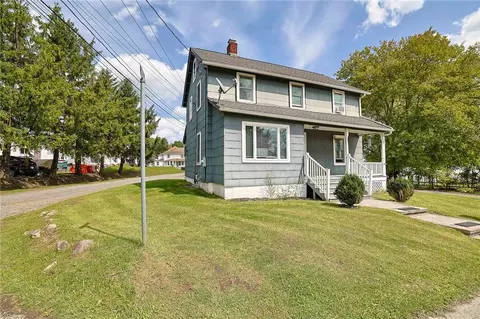 7 Garden St, Chester, NY 10918