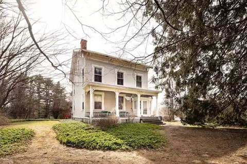 655 Vassar Rd, Poughkeepsie, NY 12603