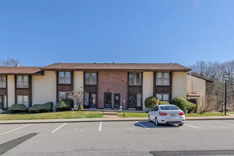 12 Juniper Ct #12, Selden, NY 11784