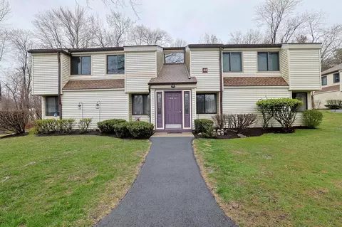 44 Jefferson Oval #A, Yorktown, NY 10598