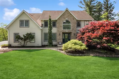 5 Dundee Ct, Ramapo, NY 10977