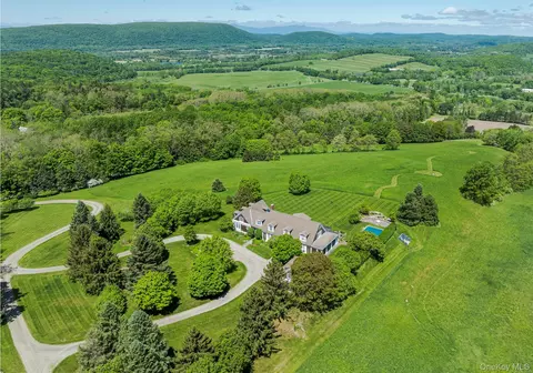310 Carpenter Hill Rd, Pine Plains, NY 12567