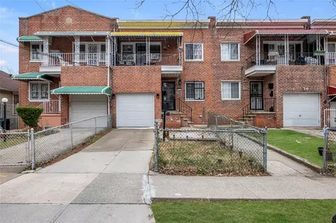 4152 Wickham Ave, New York, NY 10466