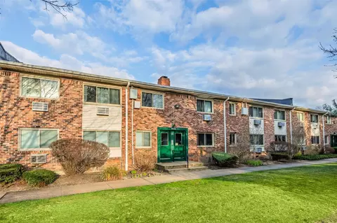 2449 Union Blvd # 30B, Islip, NY 11751