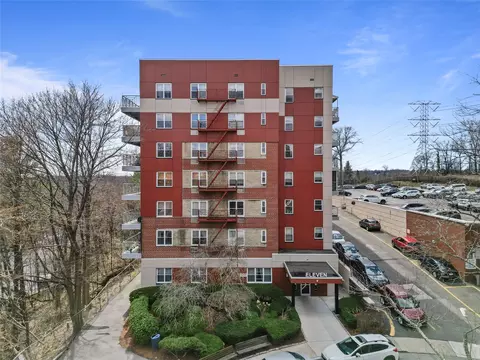 11 Balint #550, Yonkers, NY 10710