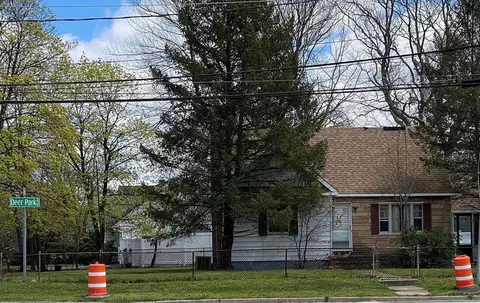 2091 Deer Park Ave, Deer Park, NY 11729