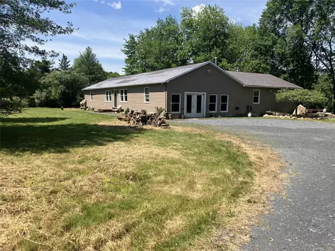 130 Bruynswick Rd, New Paltz, NY 12561