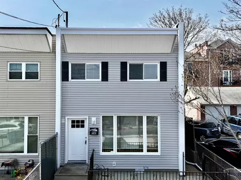 1431 Shore Dr, New York, NY 10465