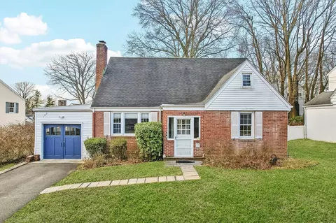 182 Betsy Brown Rd, Rye Brook, NY 10573