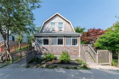 110 Ocean Rd, Ocean Beach, NY 11770