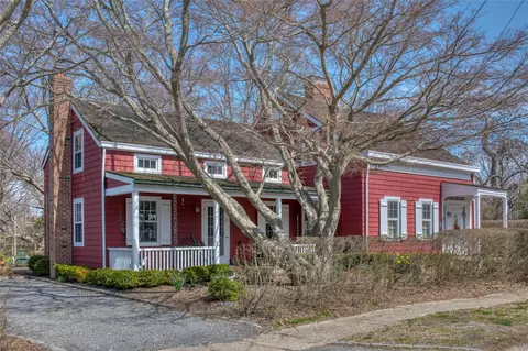 595 King St, Orient, NY 11957