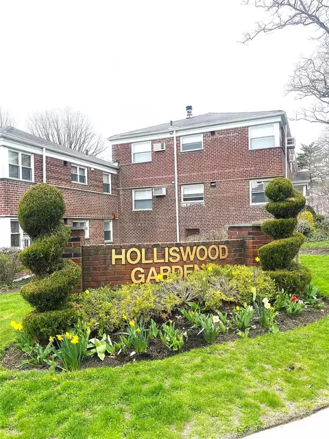87-46 Marengo St #2ND, Hollis, NY 11423