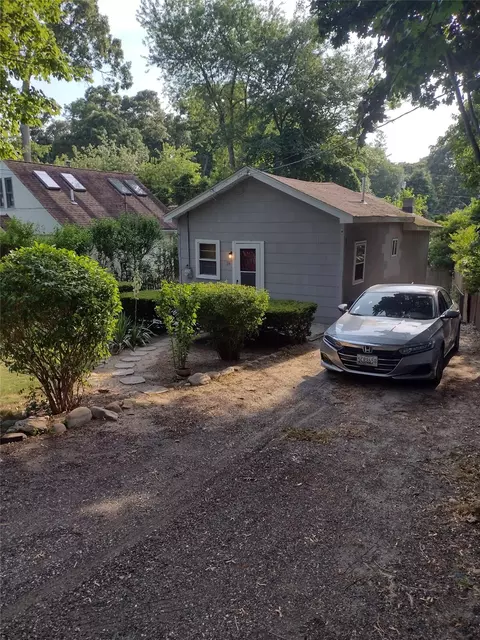 24 Rockaway Dr, Sound Beach, NY 11789