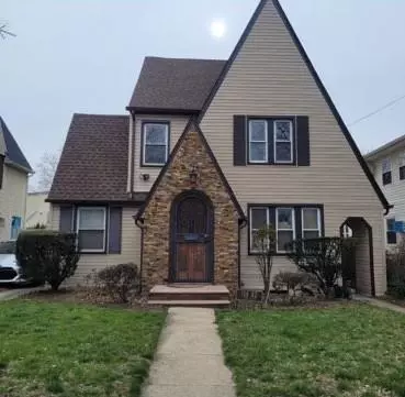 114-42 175th Pl, Jamaica, NY 11434