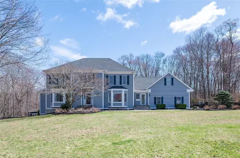100 Manor Rd, Patterson, NY 12563