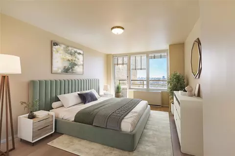 330 E 38th St #36B, New York, NY 10016